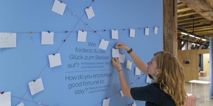 Interner Verweis: Kuratorinnenführung durch die Ausstellung „Mirjam Pressler – Schreiben ist Glück“